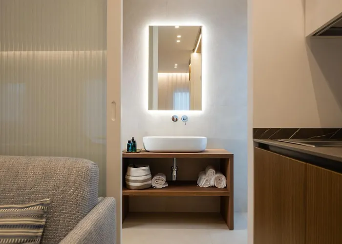 Dimora Zahira Your Italian Escape In Steps From The Sea *